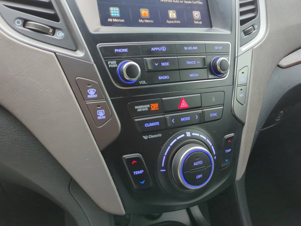 Used 2018 Hyundai Santa Fe Sport FWD image 23