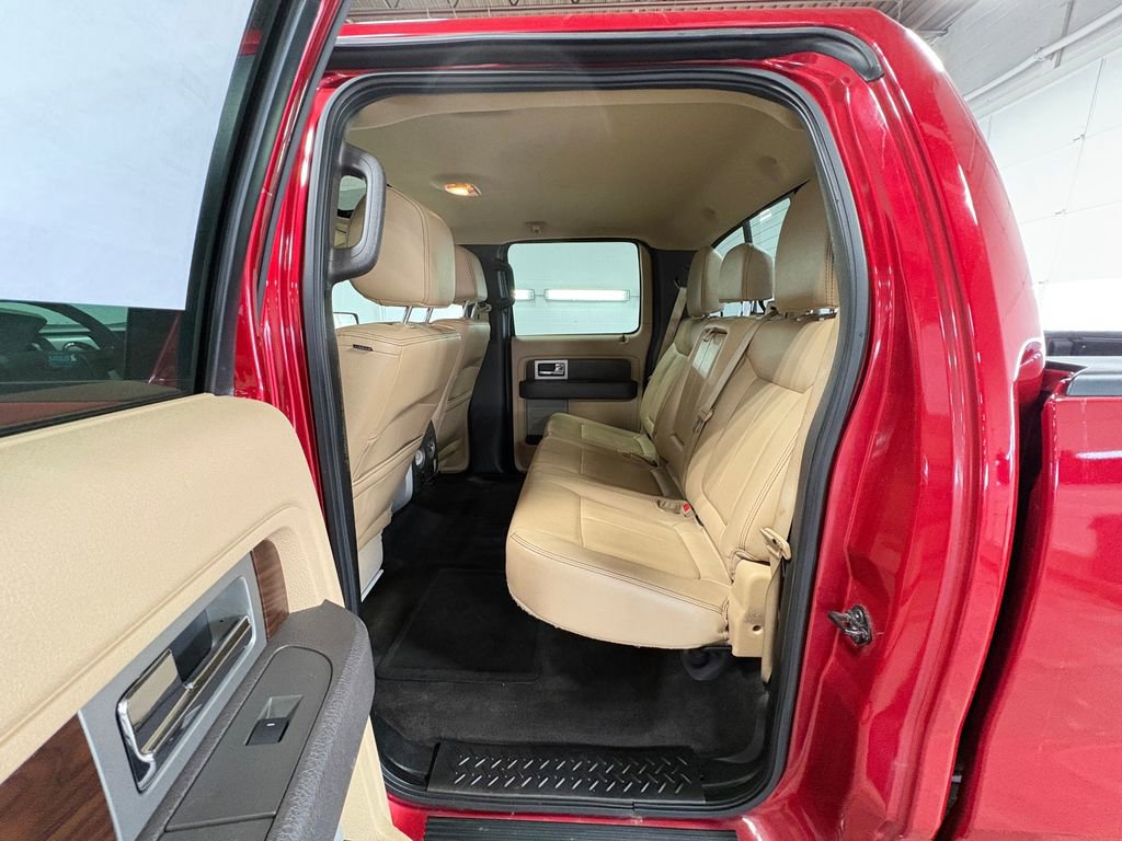 Used 2012 Ford F150 Lariat w/ Lariat Chrome Pkg image 32