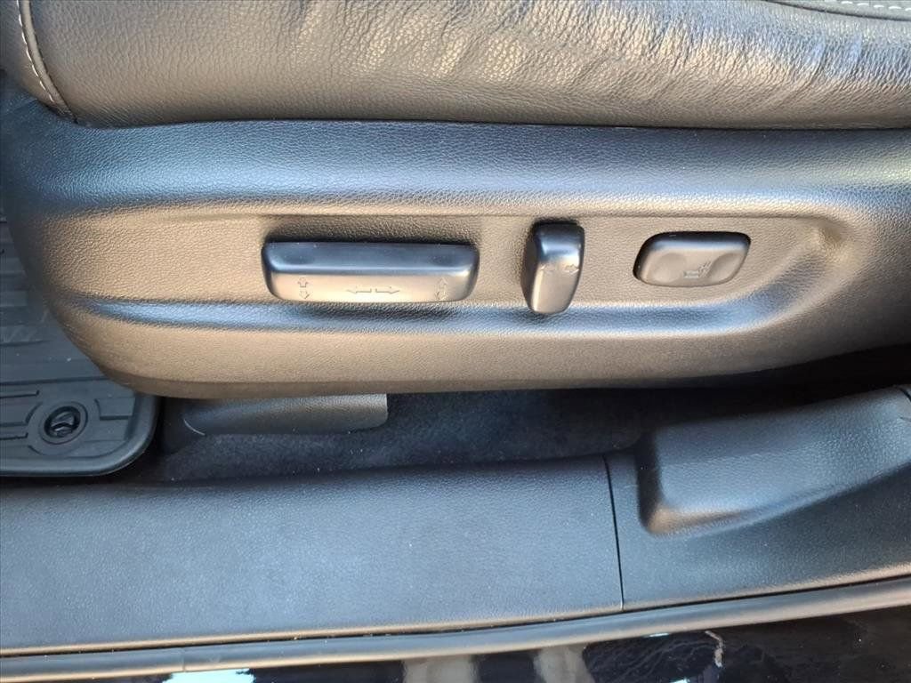 Used 2021 Honda Pilot Elite image 24