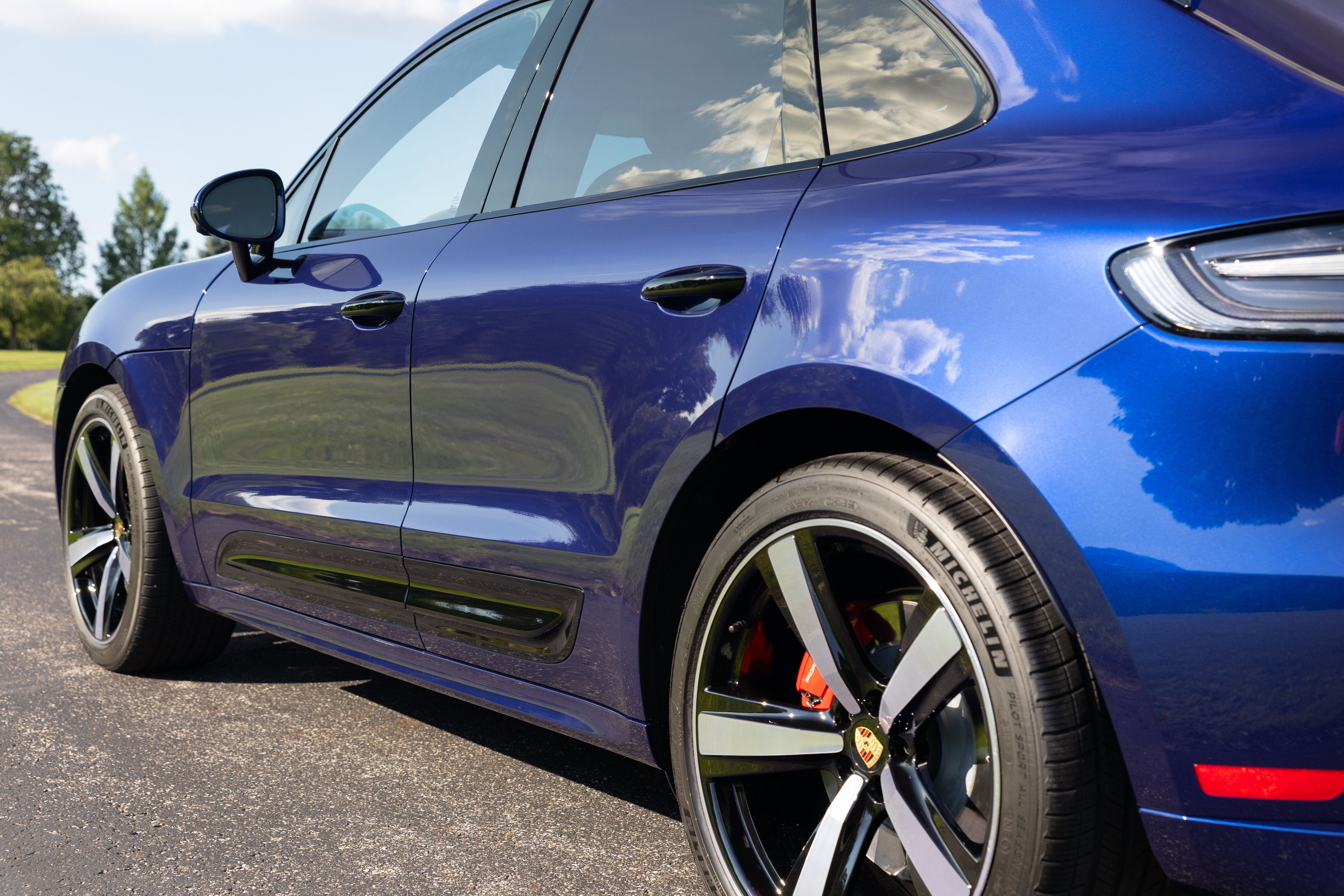 Used 2024 Porsche Macan GTS AWD/4WD image 50