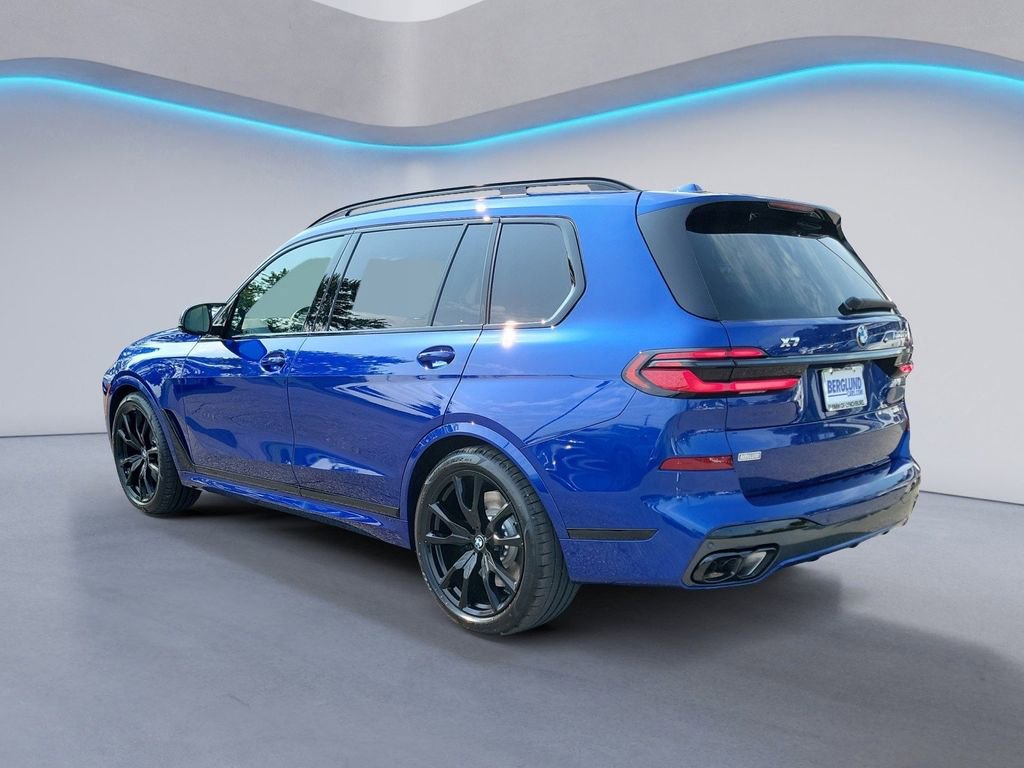 New 2026 BMW X7 M60i image 5