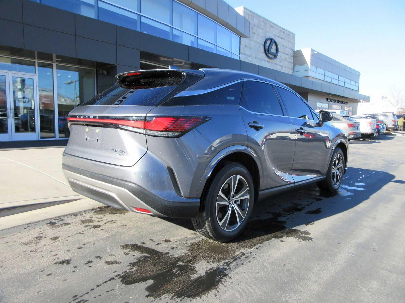 Used 2023 Lexus RX 350h image 9