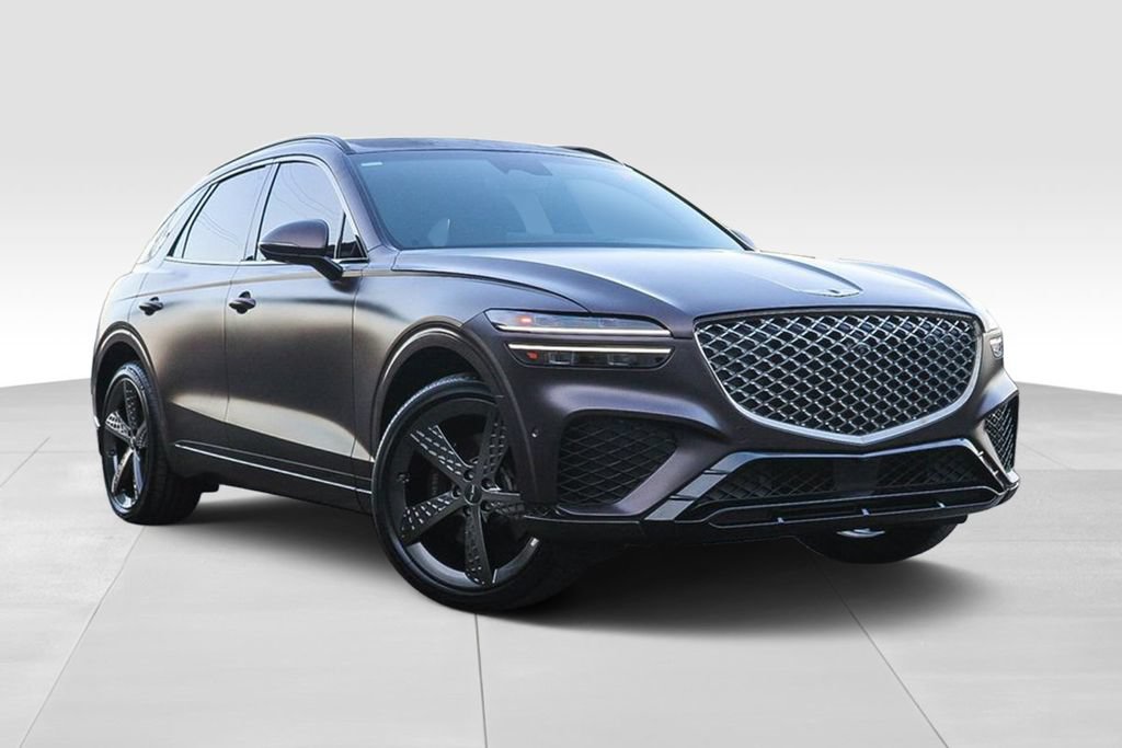 Used 2023 Genesis GV70 2.5T w/ Sport Prestige Package AWD/4WD image 2