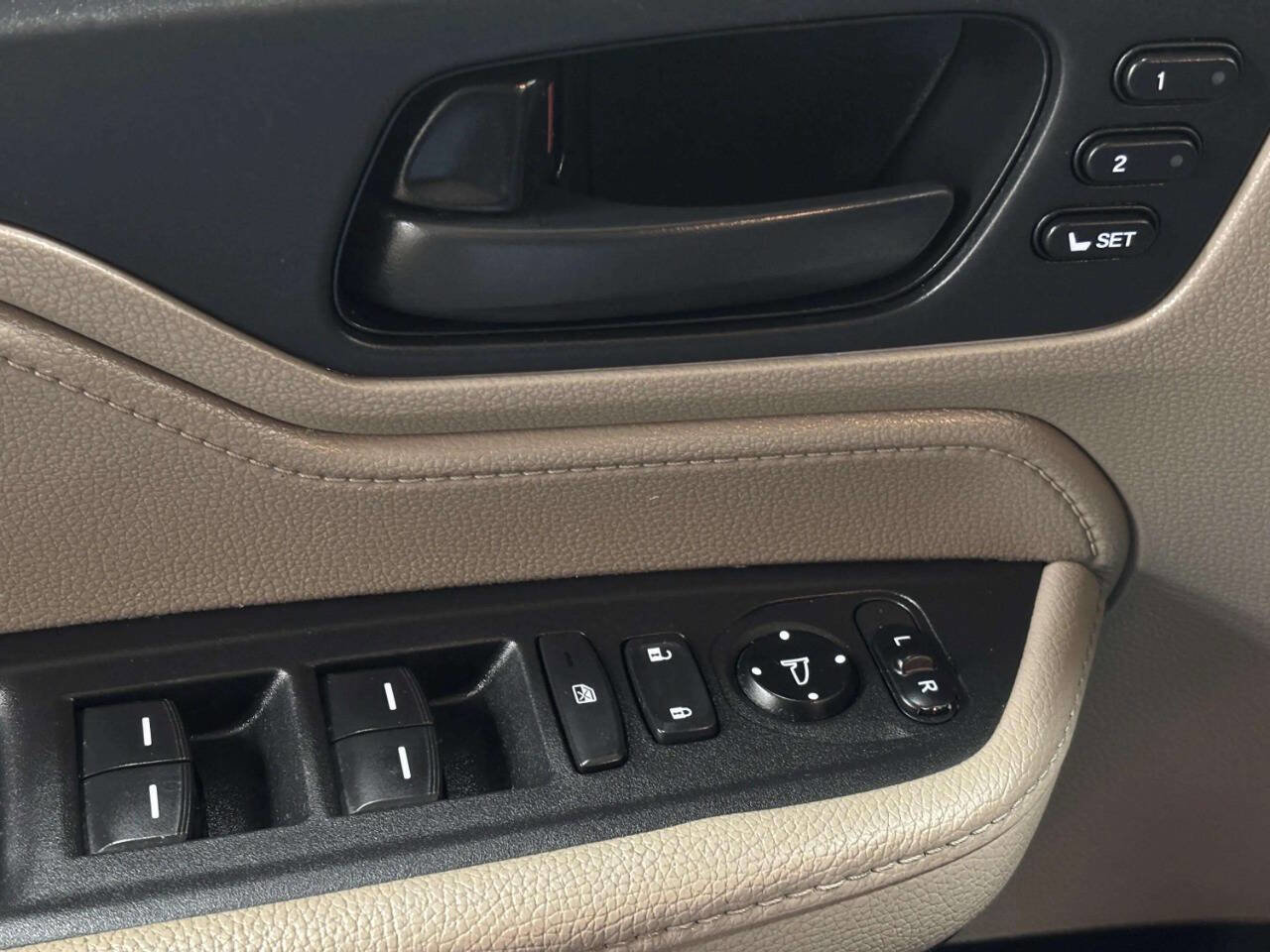 Used 2019 Honda Odyssey EX-L image 32