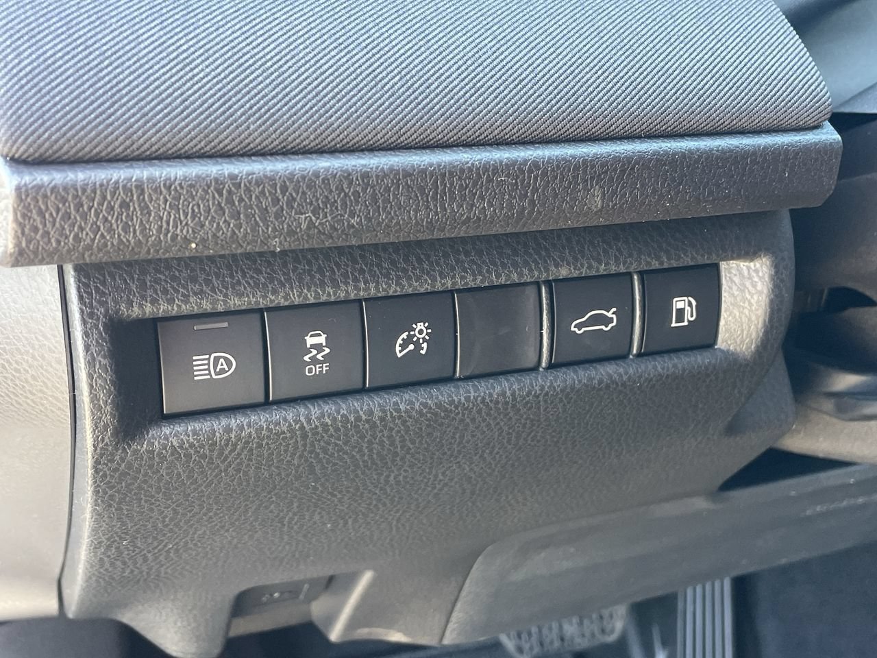 New 2026 Toyota Camry LE FWD image 12