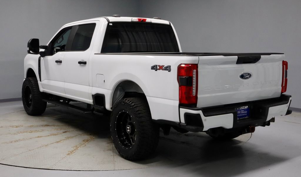 Certified 2024 Ford F250 XL w/ STX Appearance Package AWD/4WD image 9