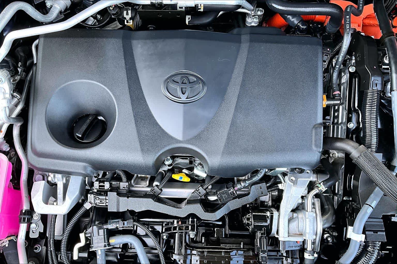 Certified 2021 Toyota RAV4 SE w/ Weather & Moonroof Package AWD/4WD image 32