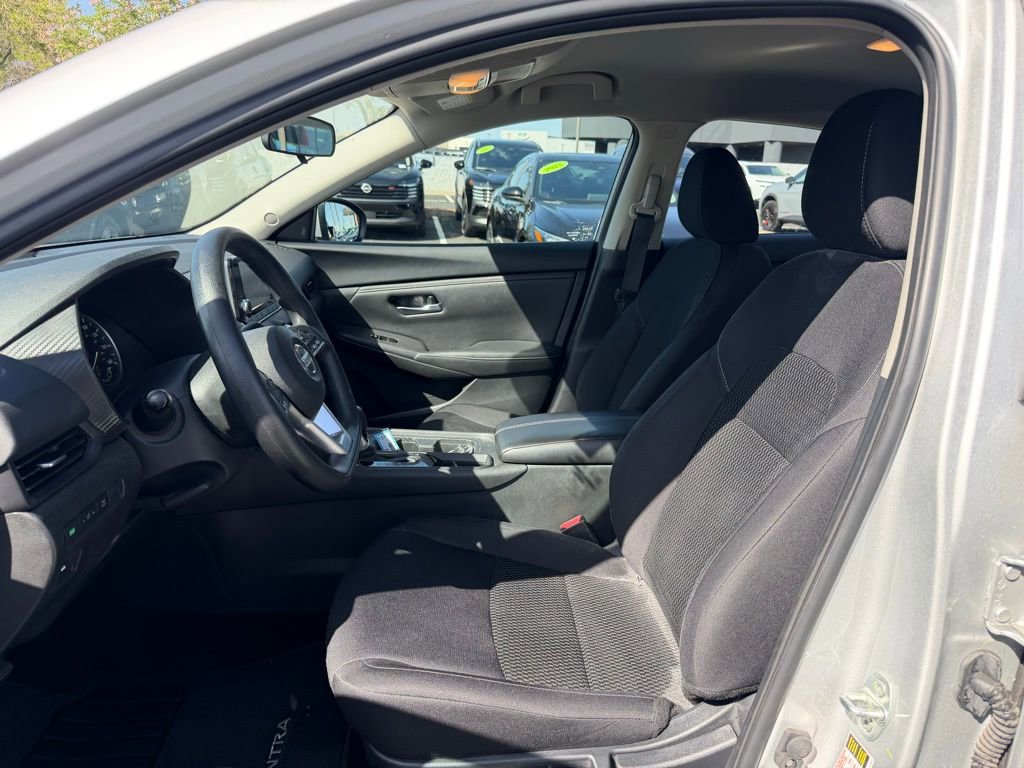 Used 2023 Nissan Sentra S FWD image 12