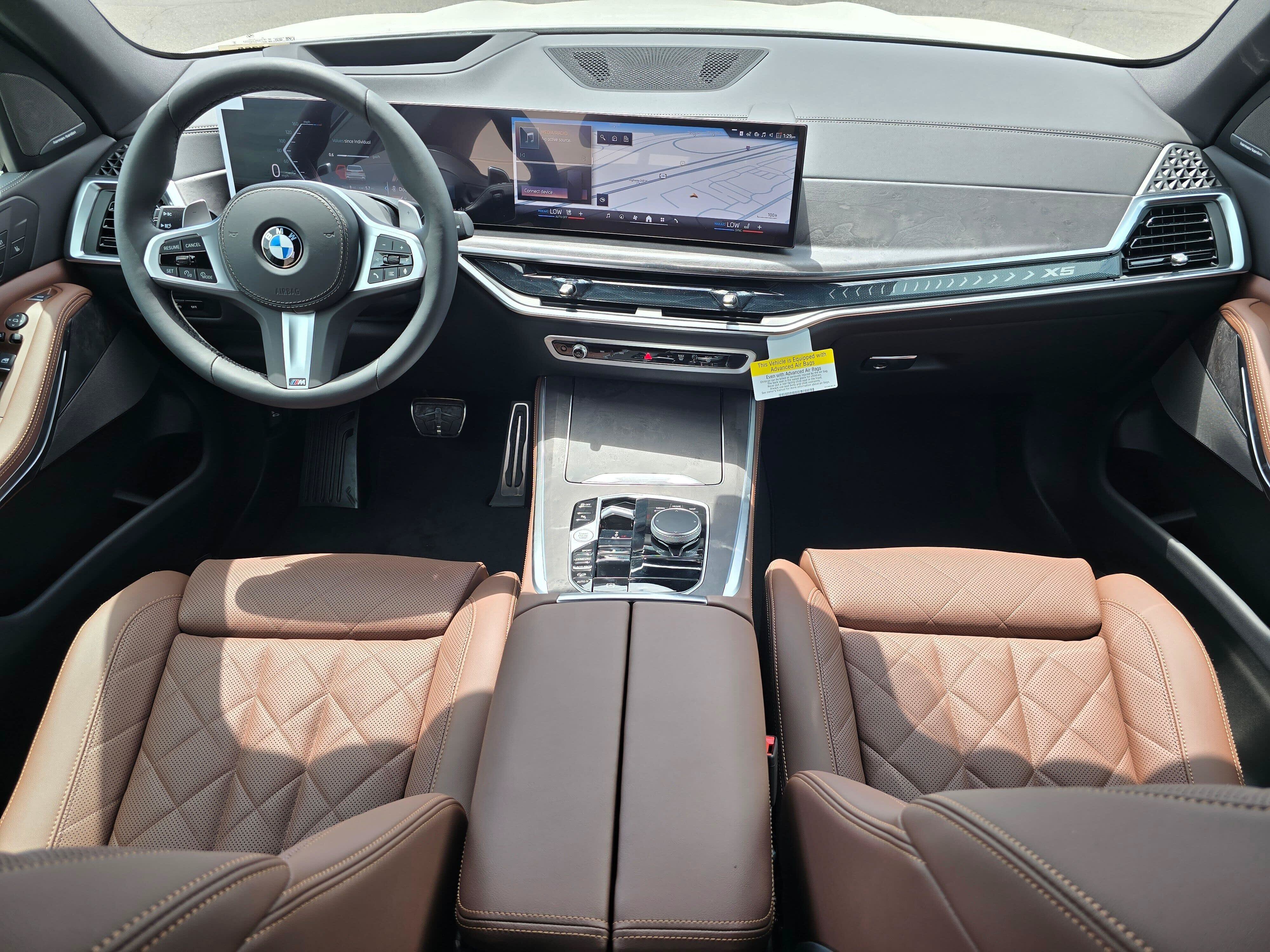 New 2026 BMW X5 xDrive40i w/ M Sport Package AWD/4WD image 10