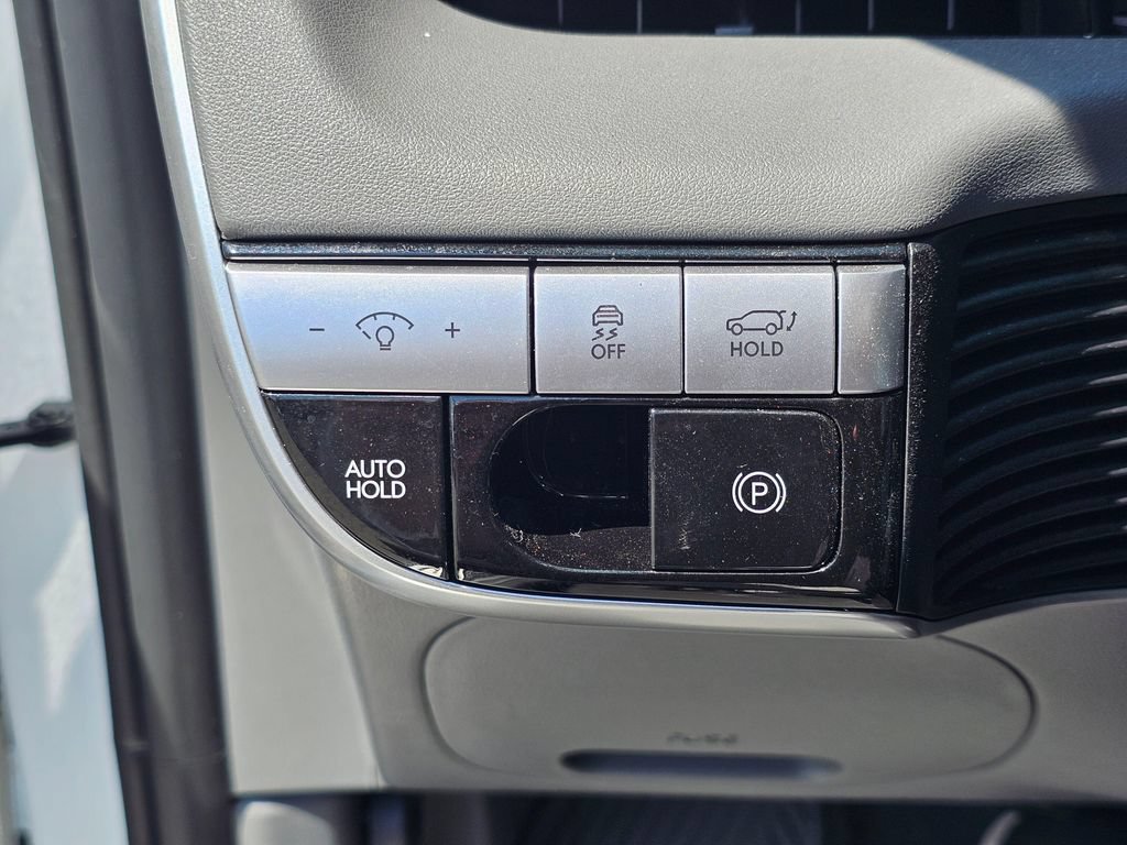 Used 2024 Hyundai Ioniq 5 Limited AWD/4WD image 33