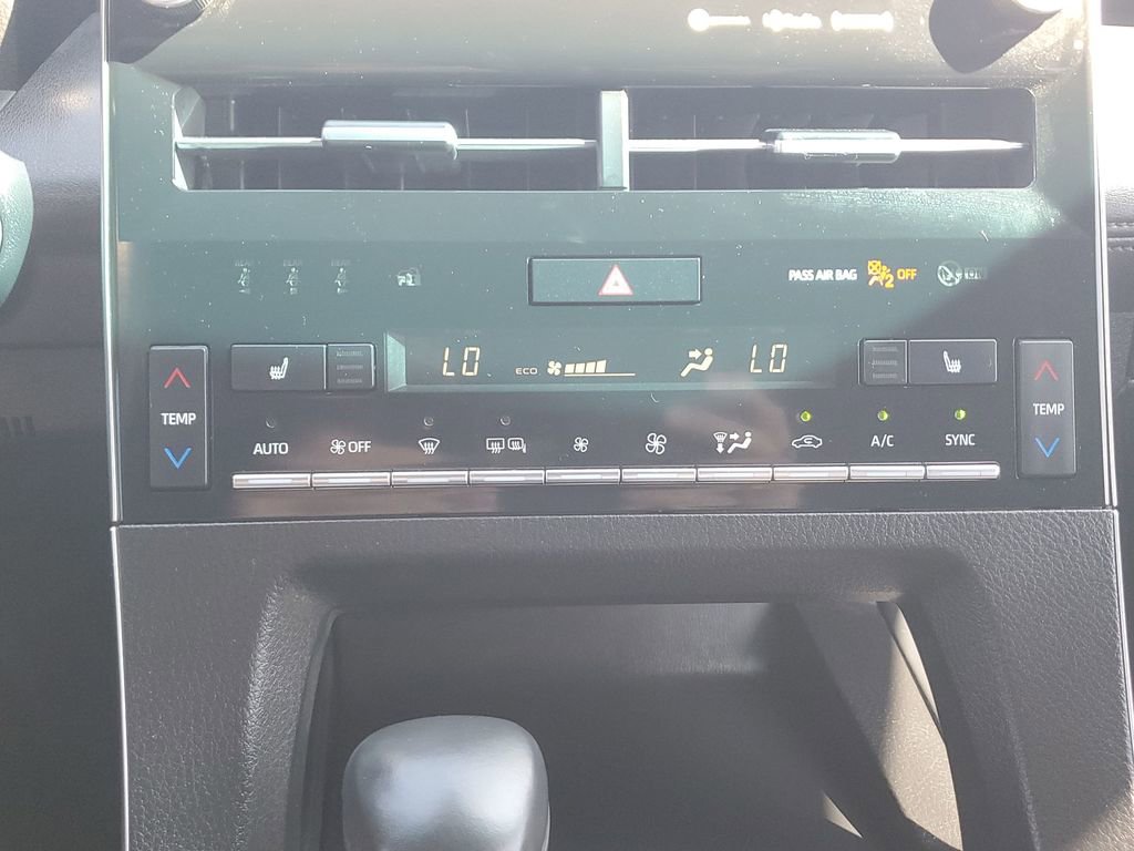 Used 2020 Toyota Avalon XSE image 34