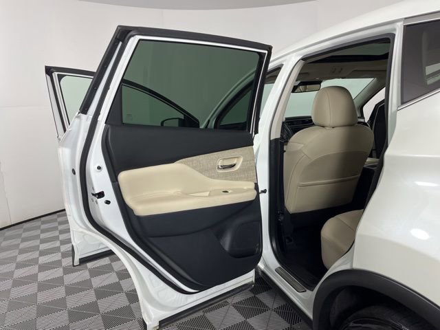 Used 2024 Nissan Murano SL image 42
