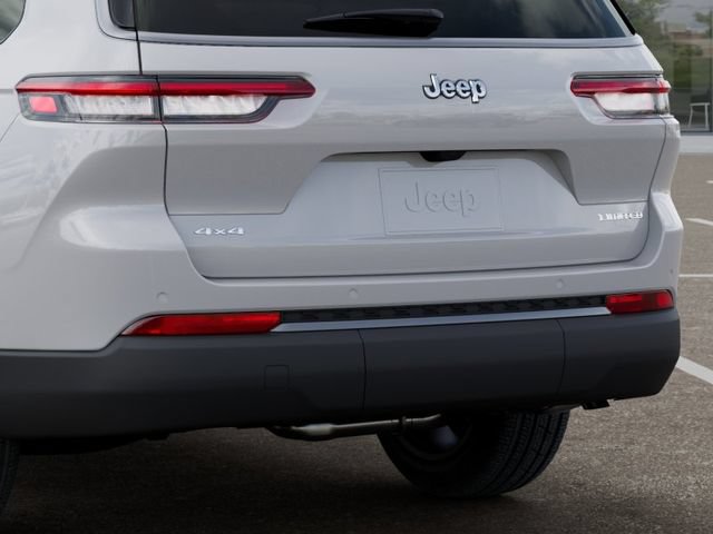 New 2026 Jeep Grand Cherokee L Limited w/ Limited Altitude Package AWD/4WD image 13