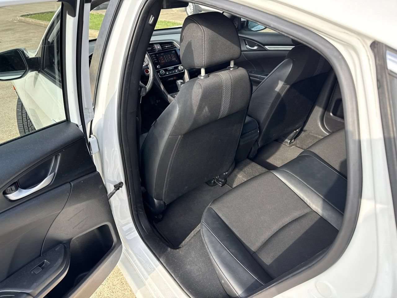 Used 2019 Honda Civic Sport image 7