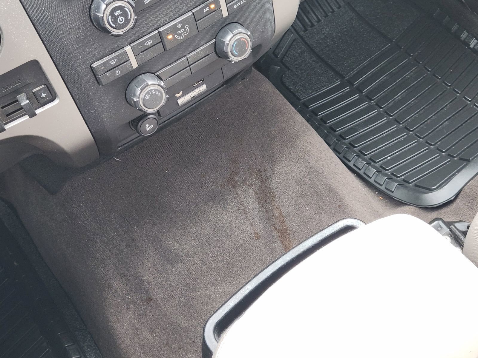 Used 2010 Ford F150 XLT AWD/4WD image 20