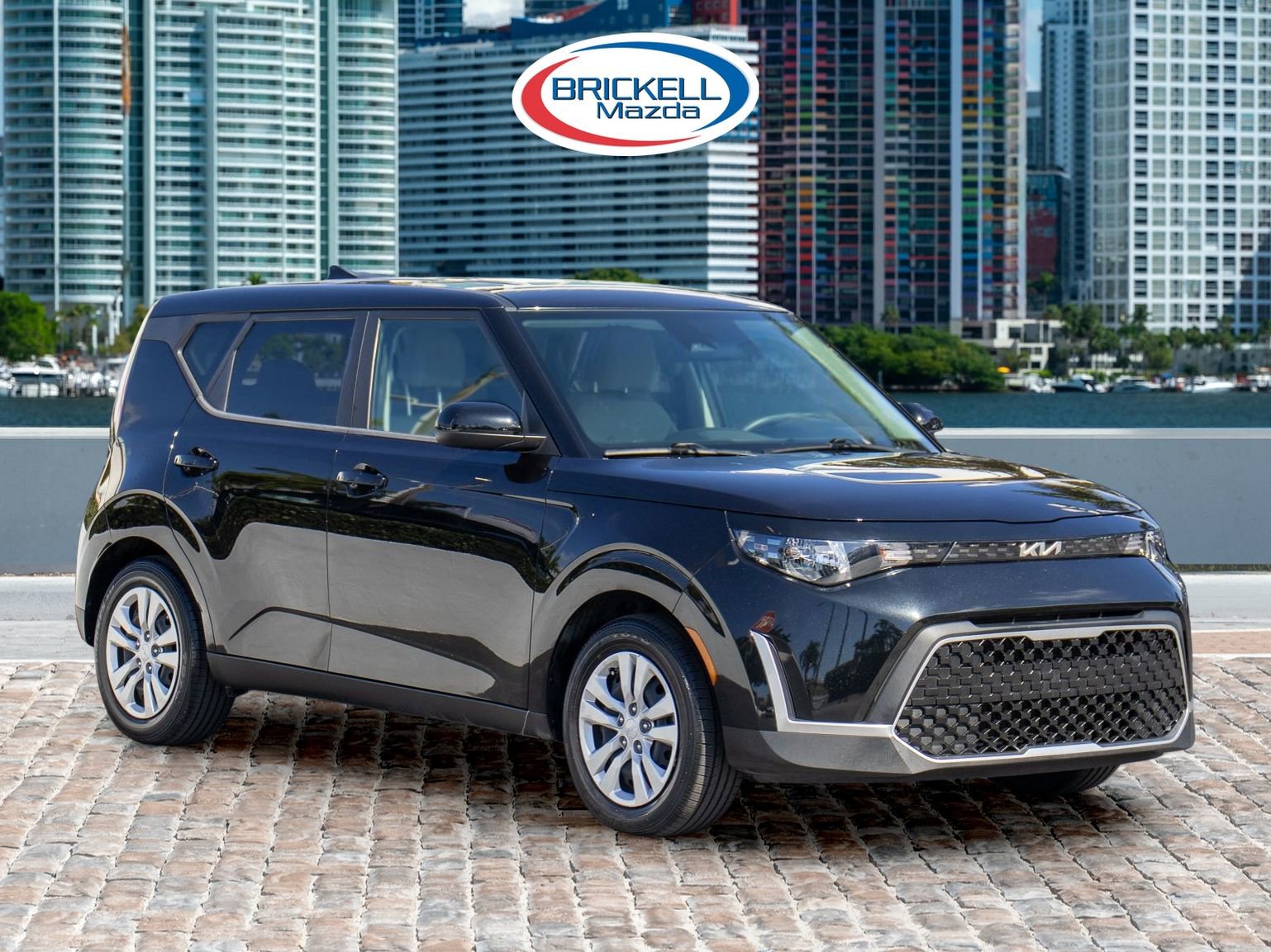 Used 2023 Kia Soul LX image 3