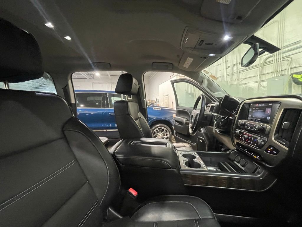 Used 2015 GMC Sierra 2500 Denali w/ Snow Plow Prep Package image 20