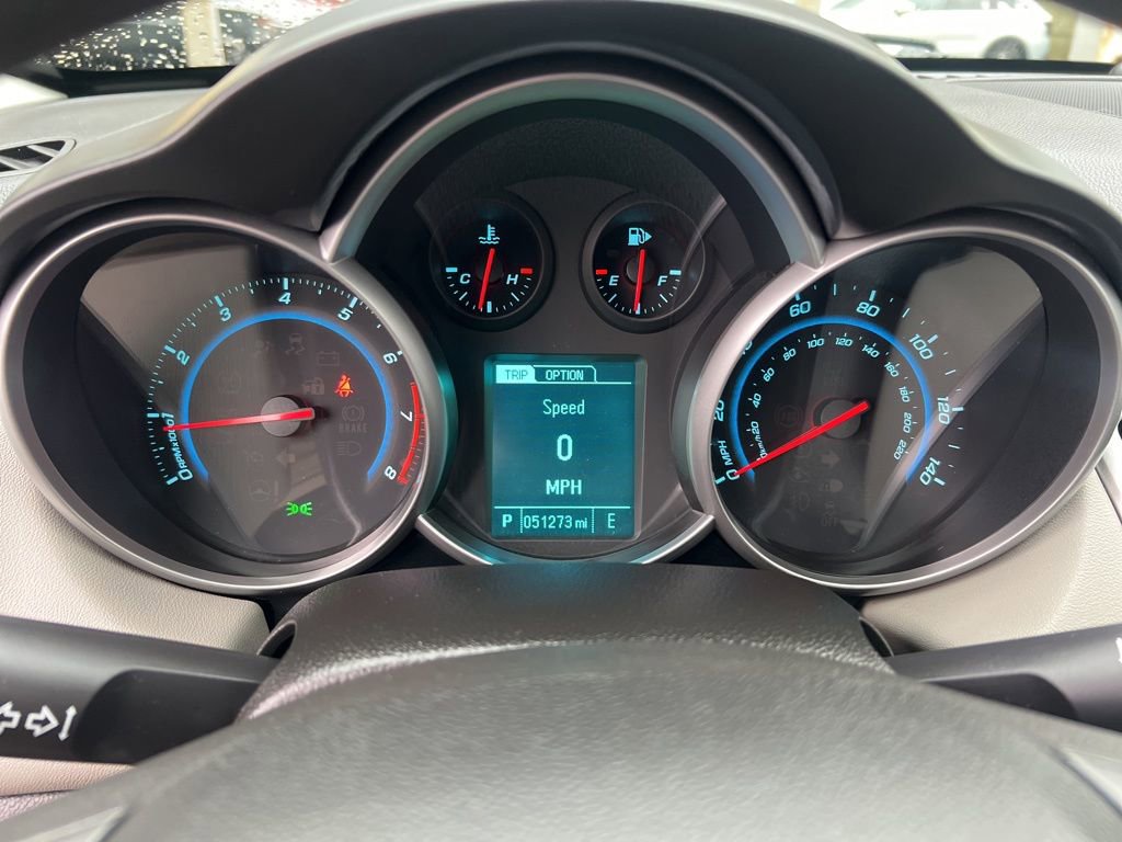 Used 2015 Chevrolet Cruze LS FWD image 52