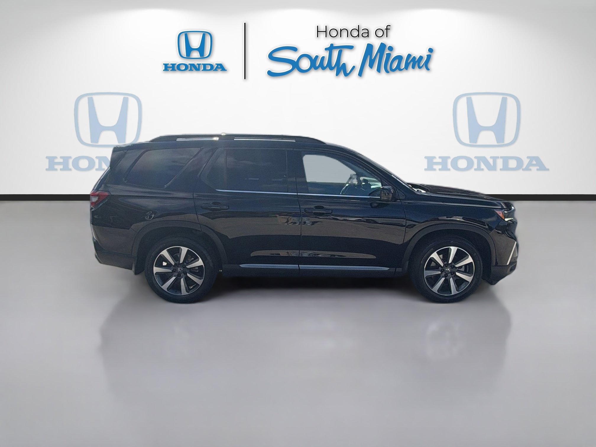 Certified 2023 Honda Pilot Elite image 8