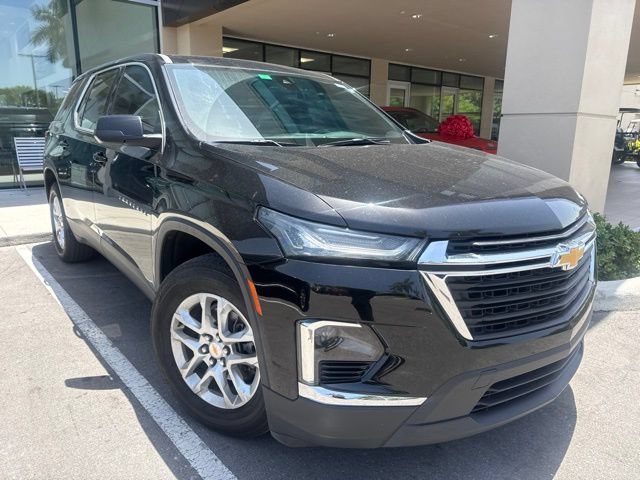 Used 2023 Chevrolet Traverse LS