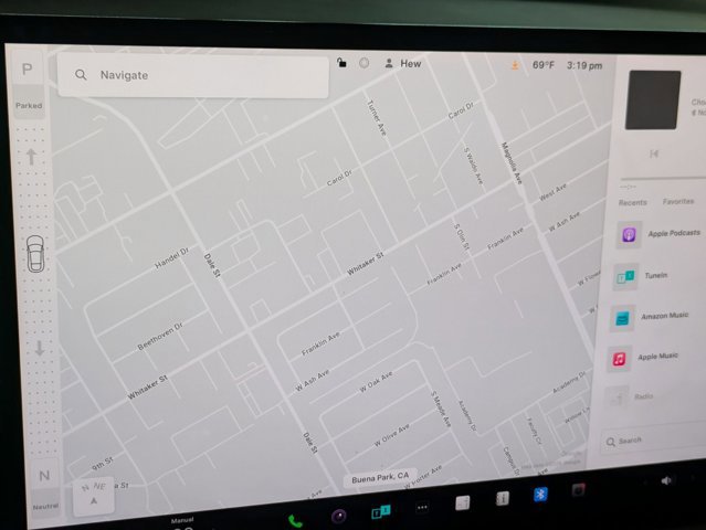 Used 2022 Tesla Model S image 15