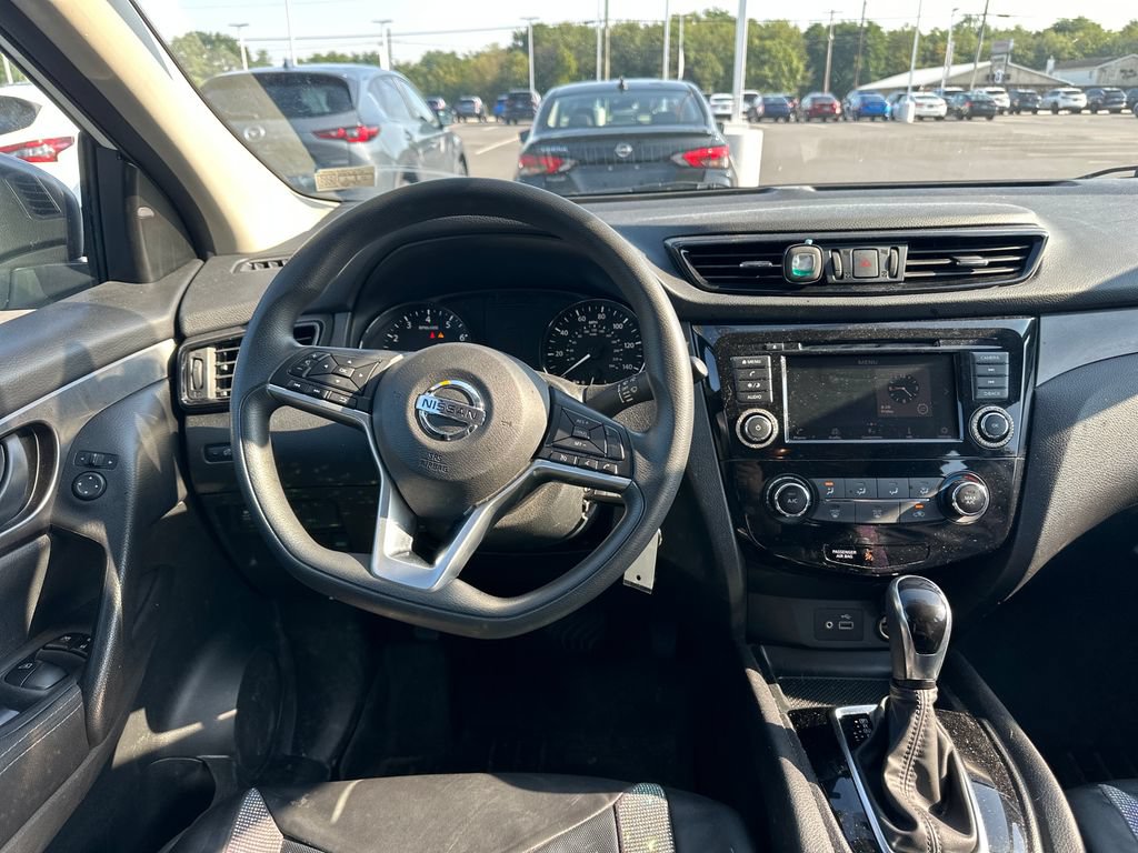Used 2019 Nissan Rogue Sport AWD image 12