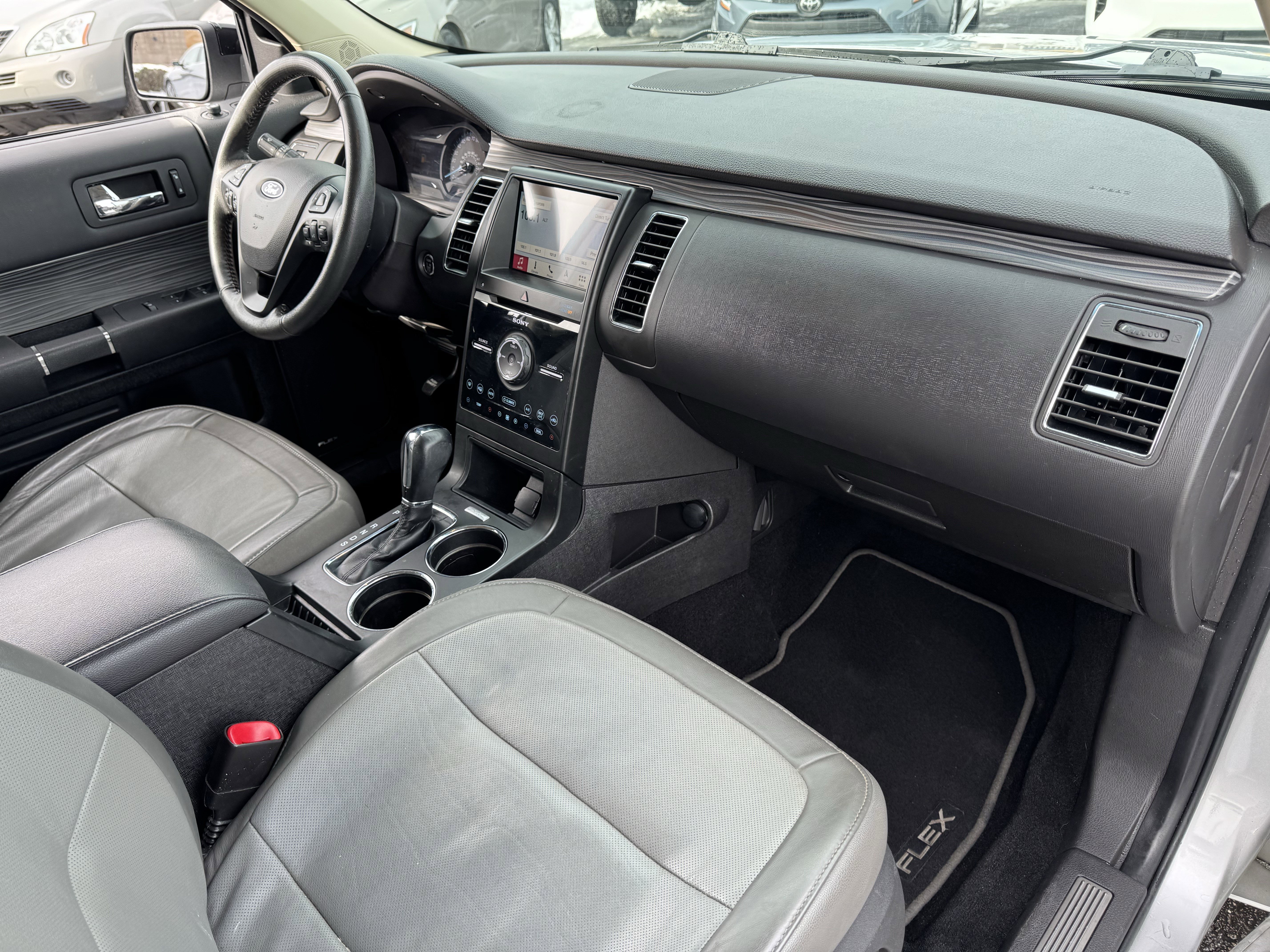 Used 2019 Ford Flex Limited w/ Limited Appearance Package image 43