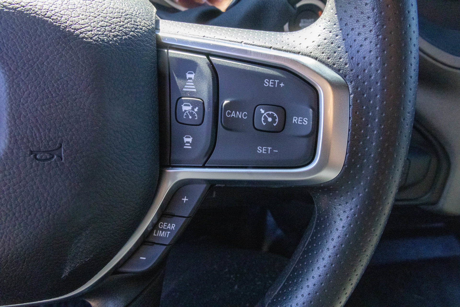 New 2027 RAM 3500 Tradesman AWD/4WD image 28