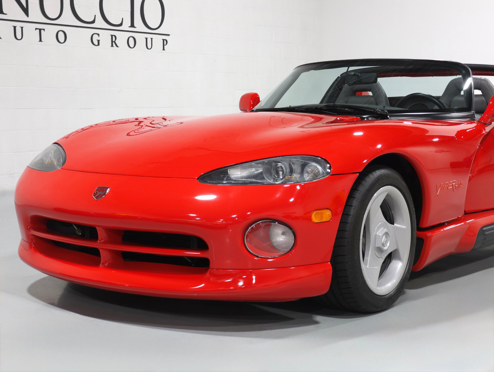 Used 1993 Dodge Viper RT/10 RWD image 31