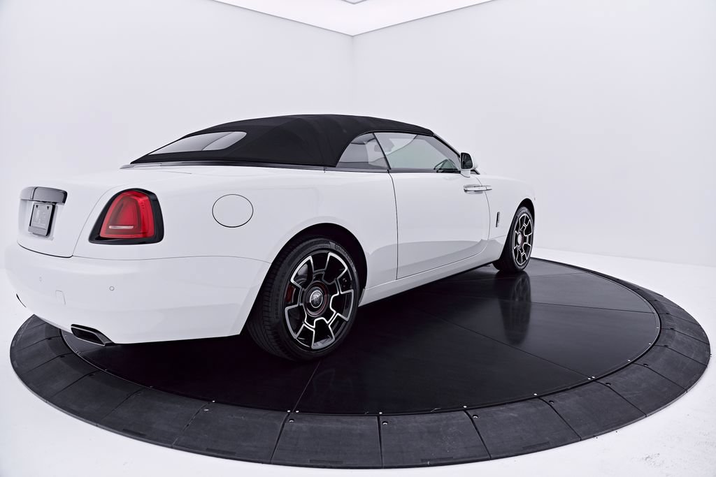 Used 2020 Rolls-Royce Dawn RWD image 16