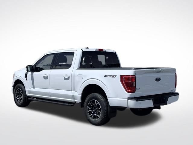 Used 2022 Ford F150 XLT w/ Equipment Group 302A High AWD/4WD image 9