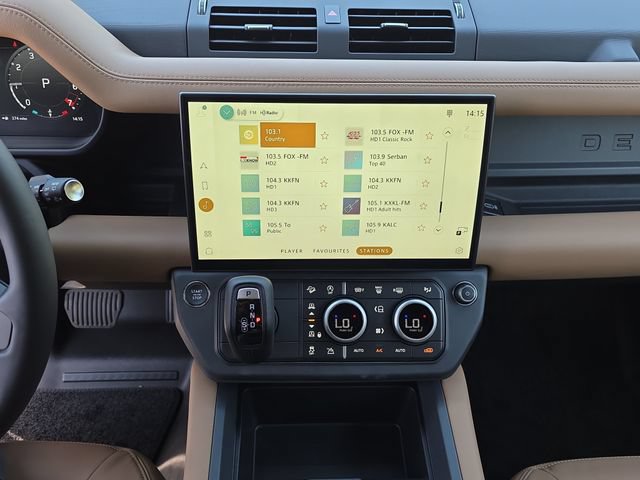 New 2026 Land Rover Defender 130 X-Dynamic SE AWD/4WD image 15