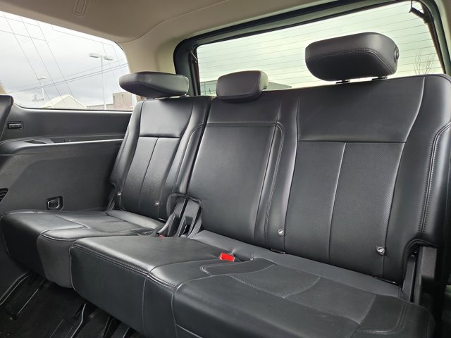 Used 2023 Ford Expedition XLT image 14