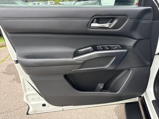 Certified 2023 Nissan Pathfinder SL AWD/4WD image 13