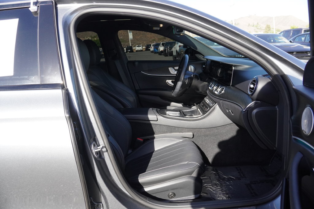 Used 2022 Mercedes-Benz E 350 Sedan image 33