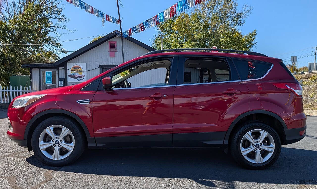 Used 2016 Ford Escape SE w/ Equipment Group 201A image 6