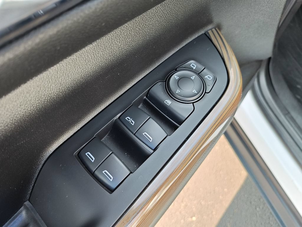 Used 2023 GMC Acadia SLE w/ Driver Convenience Package AWD/4WD image 11