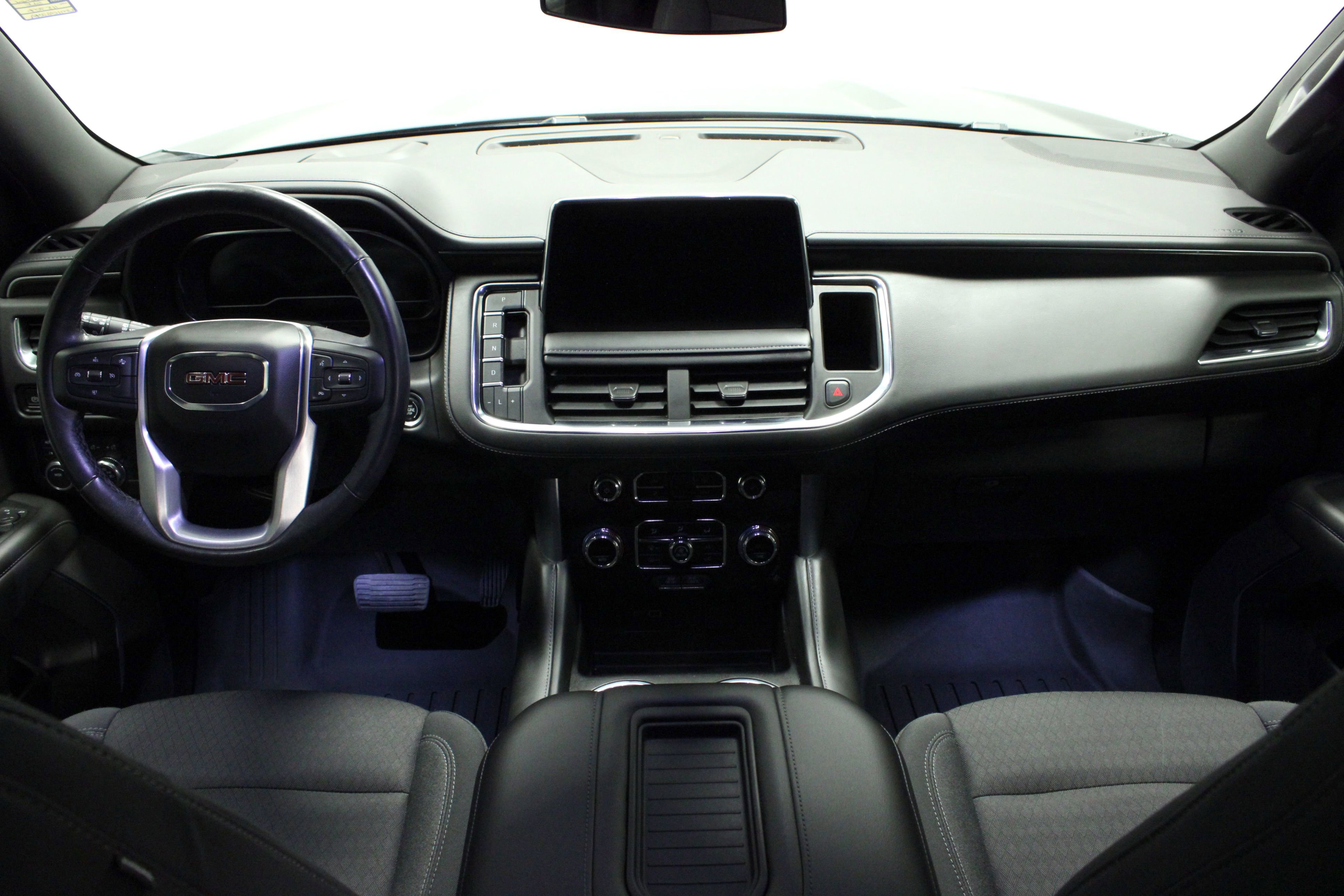 Used 2023 GMC Yukon SLE image 21