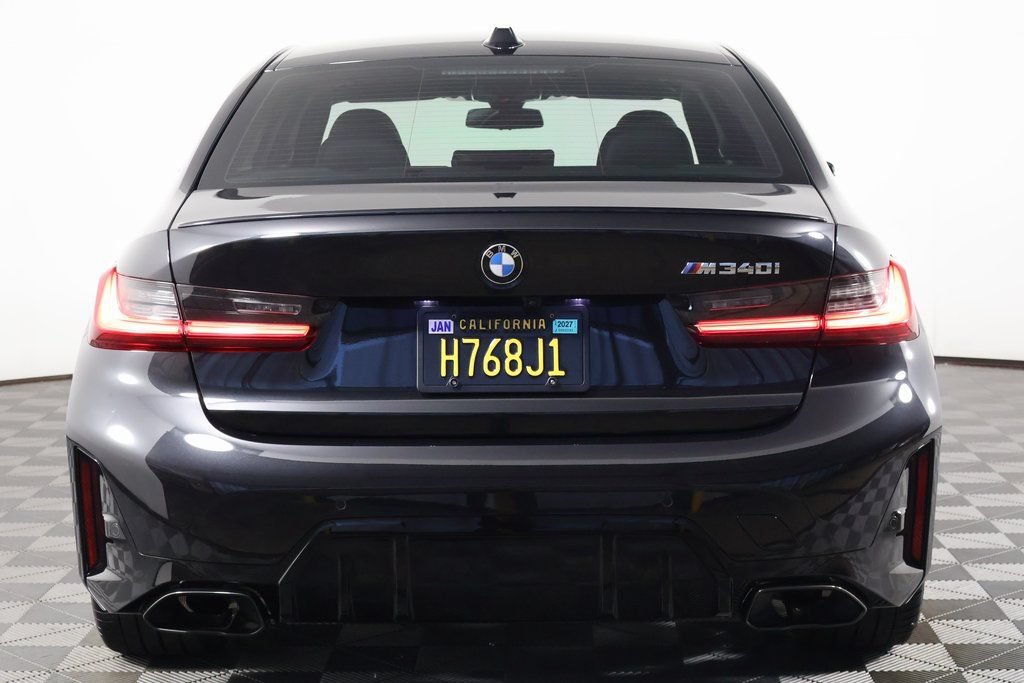 Used 2024 BMW M340i w/ Driving Assistance Package RWD image 5