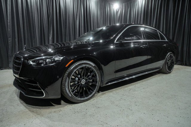 Used 2026 Mercedes-Benz S 580 4MATIC Sedan image 1