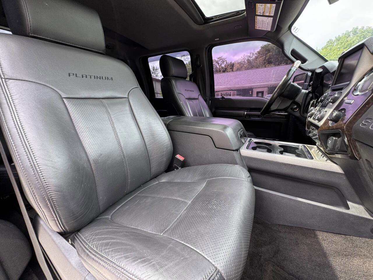 Used 2016 Ford F350 Platinum w/ Snow Plow Prep Package image 27