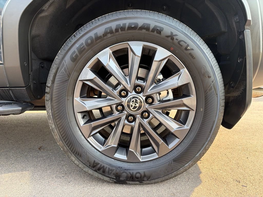 Certified 2026 Toyota Land Cruiser w/ Premium Package AWD/4WD image 36