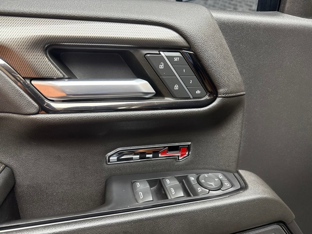 Used 2022 GMC Sierra 1500 AT4 w/ AT4 Preferred Package AWD/4WD image 21