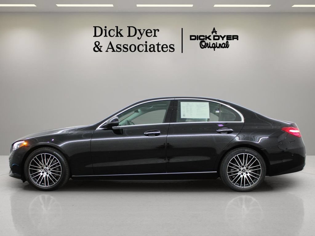 Used 2024 Mercedes-Benz C 300 Sedan image 15