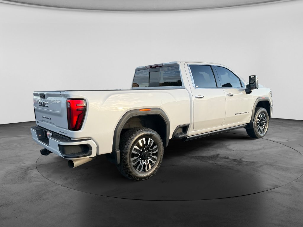 Used 2025 GMC Sierra 2500 Denali Ultimate AWD/4WD image 9