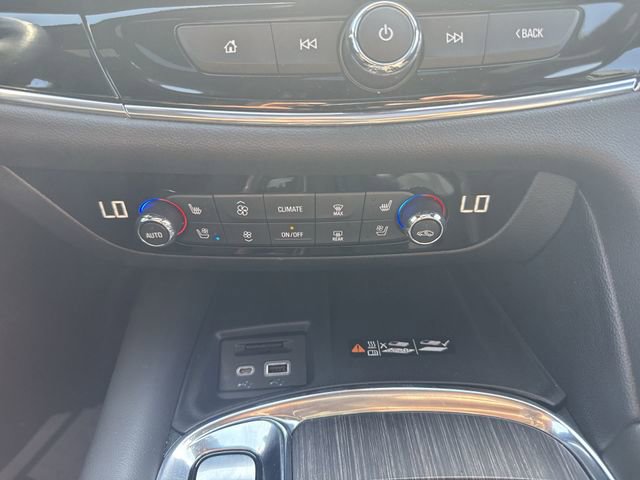 Used 2023 Buick Enclave Avenir w/ Avenir Technology Package image 36