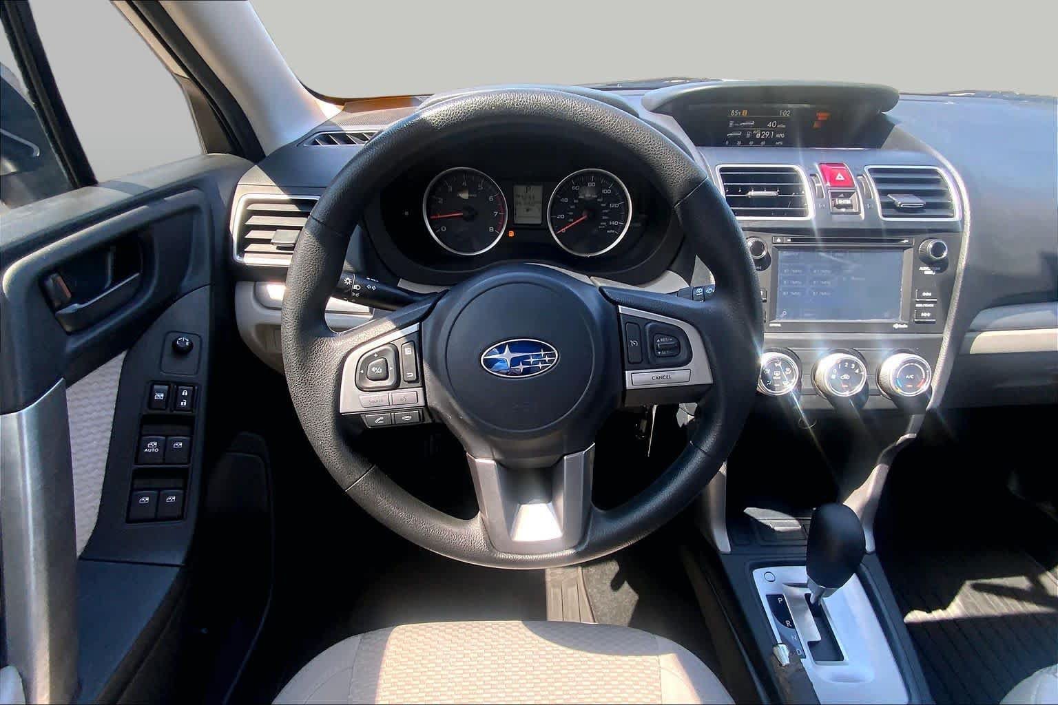 Used 2018 Subaru Forester 2.5i AWD/4WD image 6