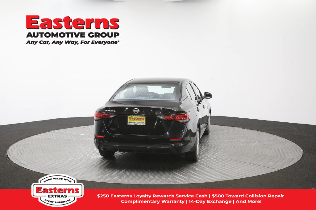 Used 2024 Nissan Sentra S FWD image 39