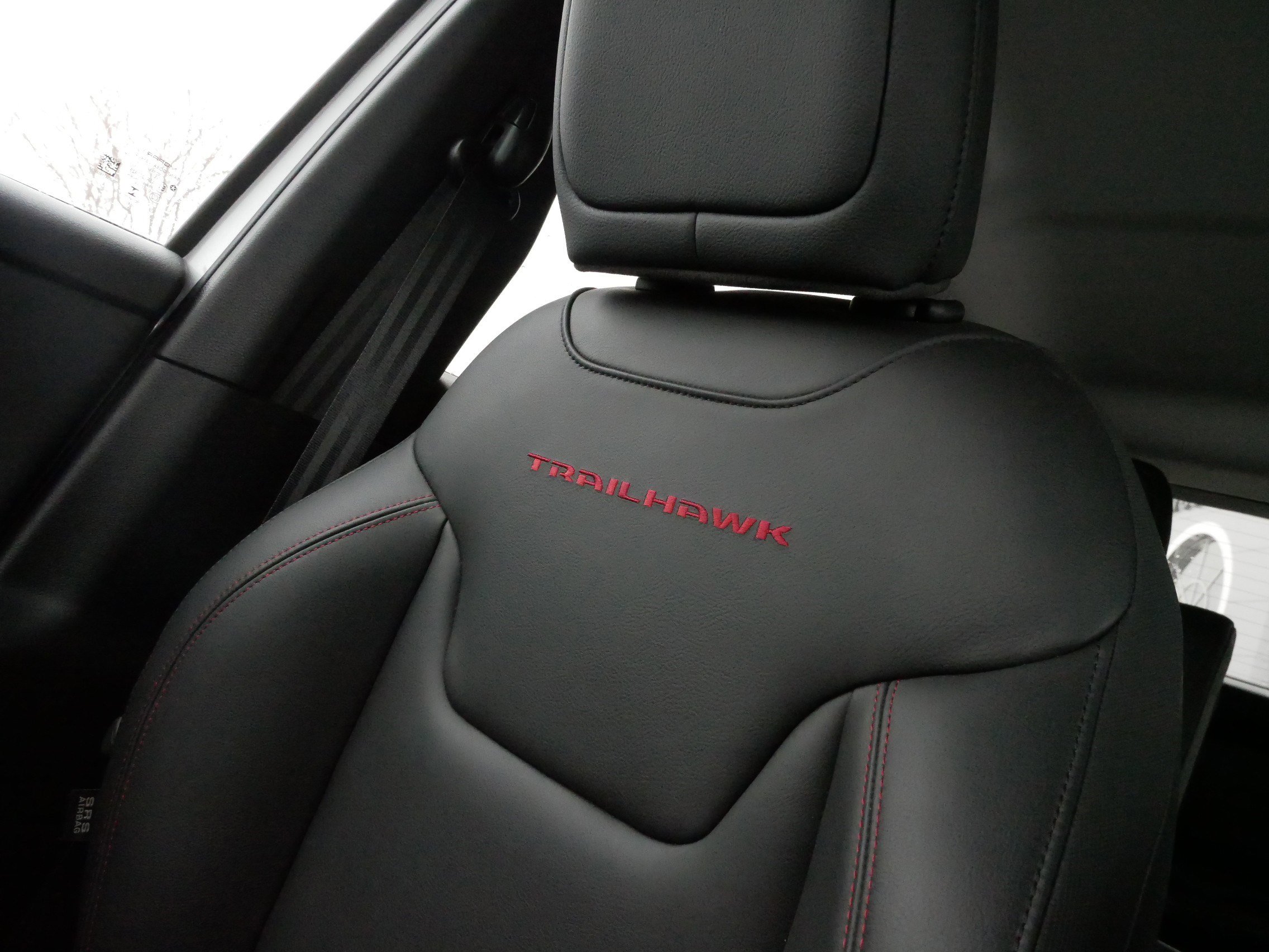 Used 2018 Jeep Renegade Trailhawk image 33