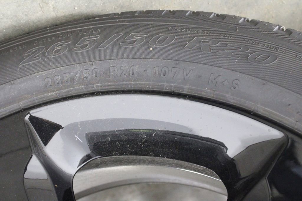 New 2025 Jeep Grand Cherokee L Limited w/ Black Appearance Package image 46